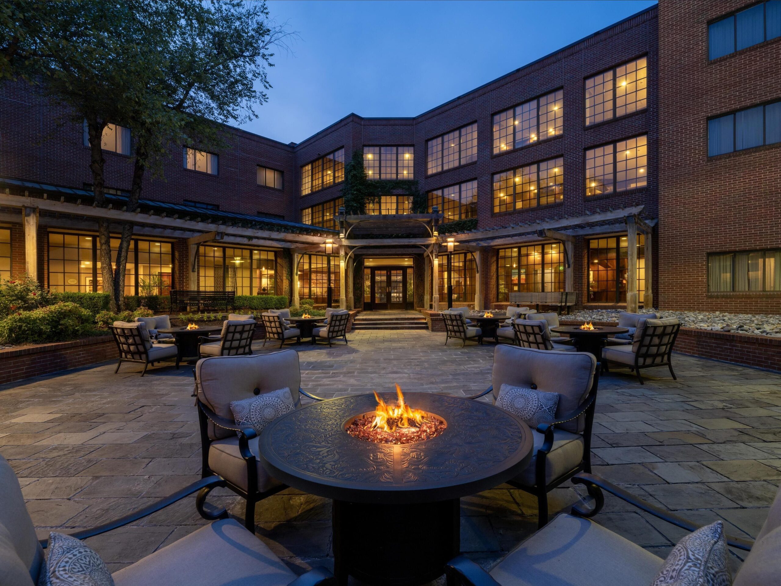 DoubleTree Suites by Hilton Charlotte SouthPark