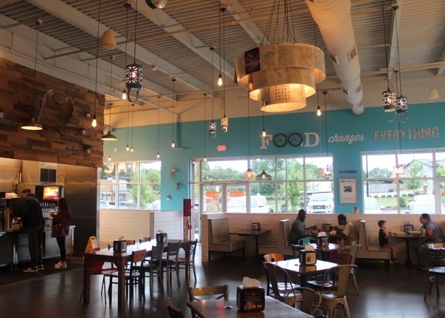 Dining area and seating inside Tacos 4 Life Charlotte Steele Creek