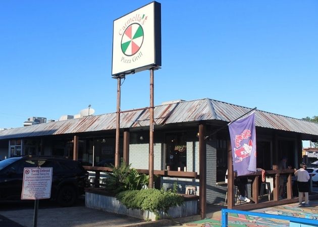 Carmella’s Pizza Grill in Charlotte, NC